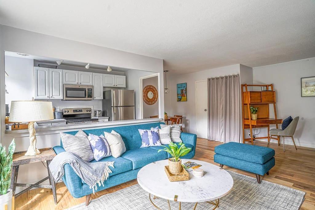 Apartamento Tranquil 2br Downtown Condo, Parking, King Bed *